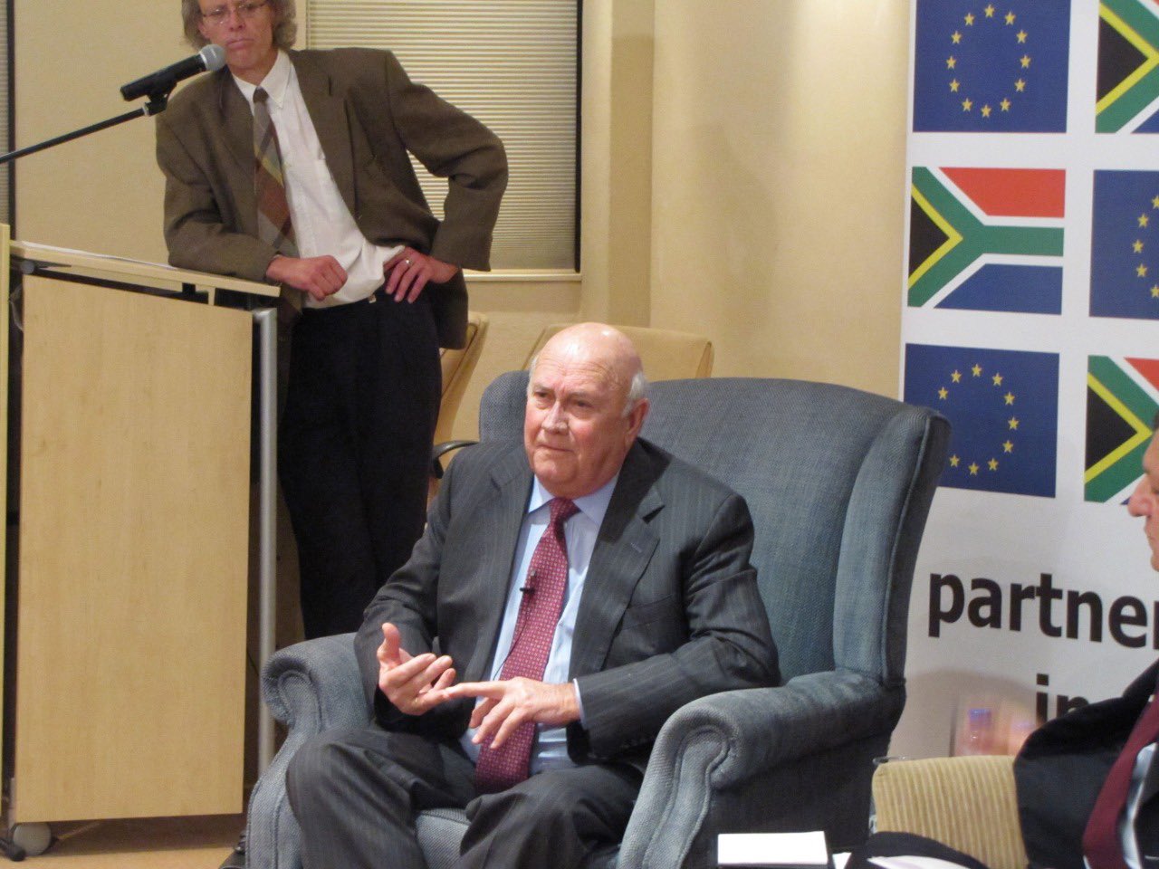 Mixed reactions to De Klerk’s passing