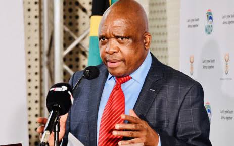 Danger lurks in Cyril Ramaphosa’s Phala Phala farm distraction