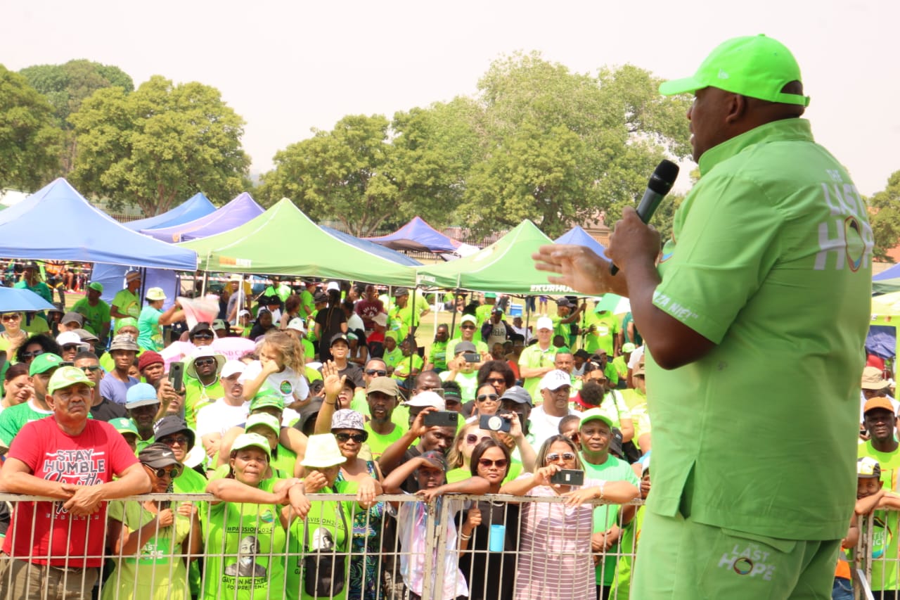 Patriotic Alliance celebrates 9th birthday with bang