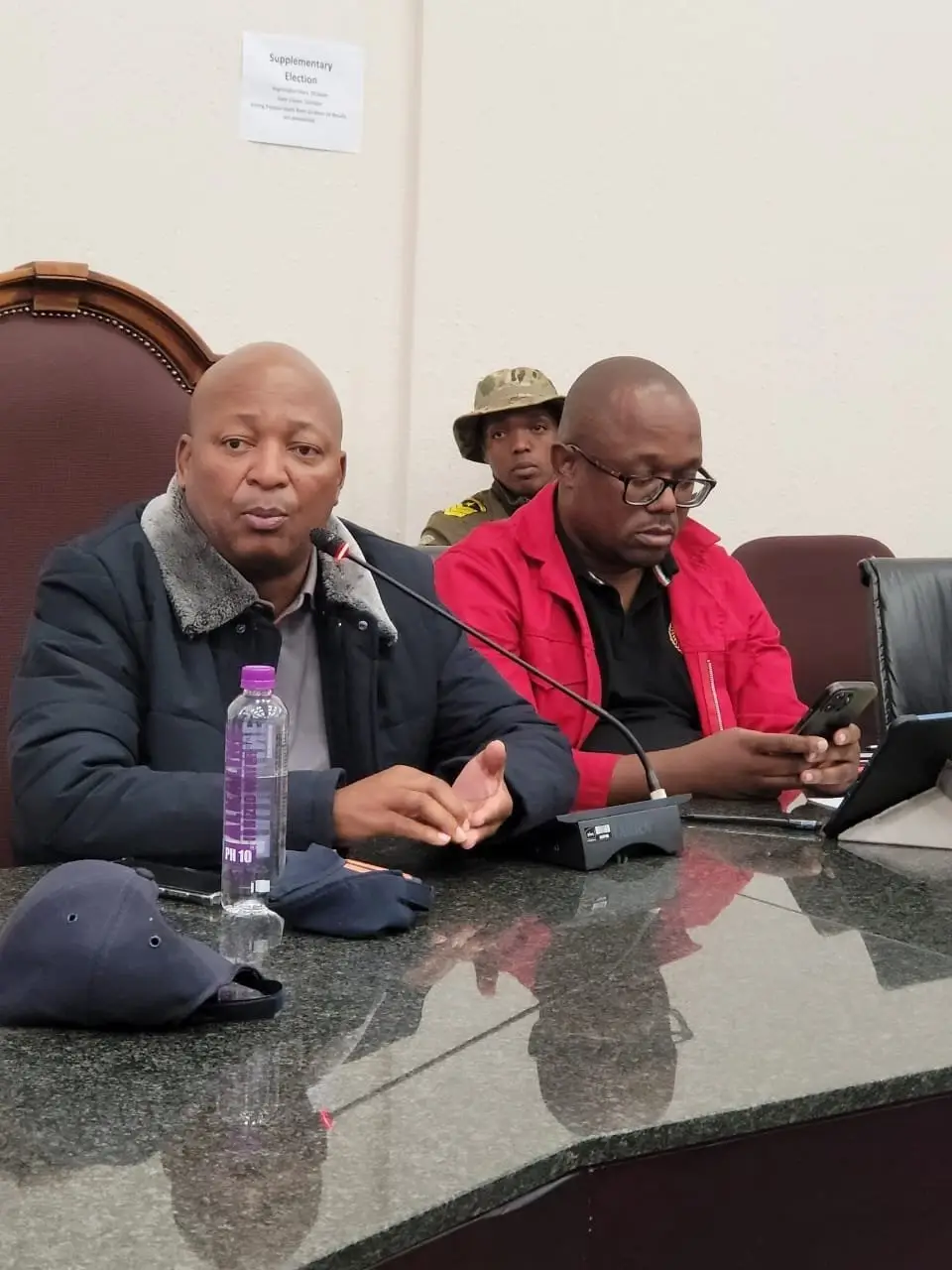 Kunene brokers peace deal among warring taxi and e-hailing operators