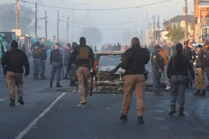 Taxi Strike: JP Smith is lying, Cape Town’s road rules are draconian, says Zwelinzima Vavi